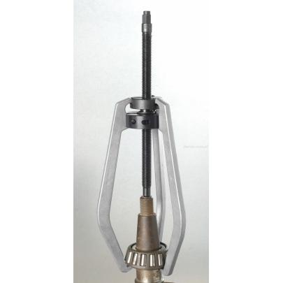 U.302-200 - ściągacz samozaciskający się z chwytem zewnętrznym i łapami cienkimi