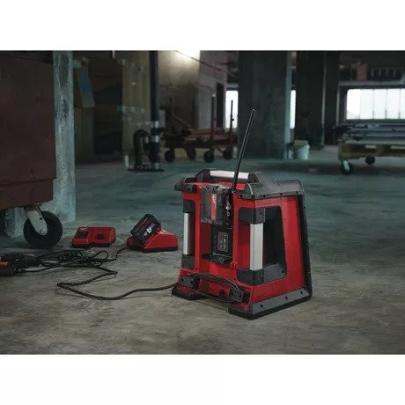 M18 RC - Jobsite radio/charger M18™