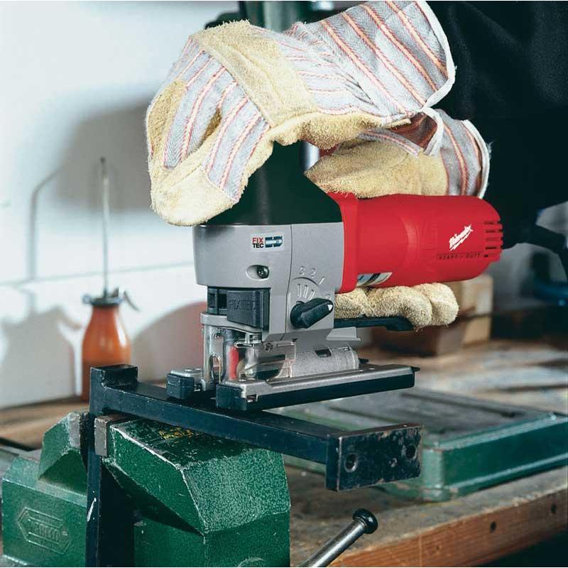 FSPE 110 X - Wyrzynarka z uchwytem korpusowym, 710 W, w walizce