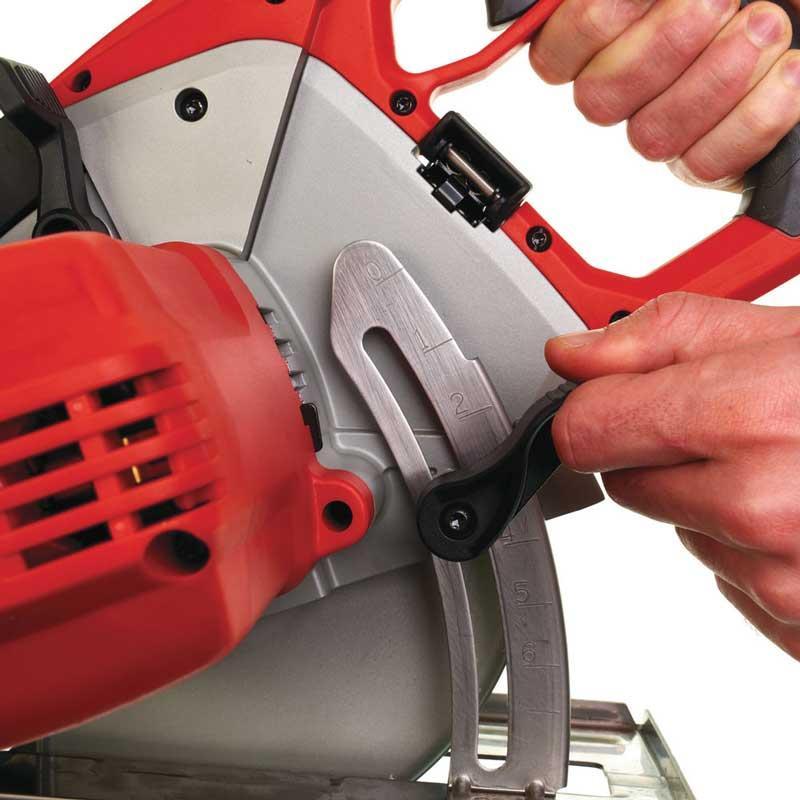 MCS 66  - Piła do cięcia metalu na sucho 66 mm, 1800 W, w walizce