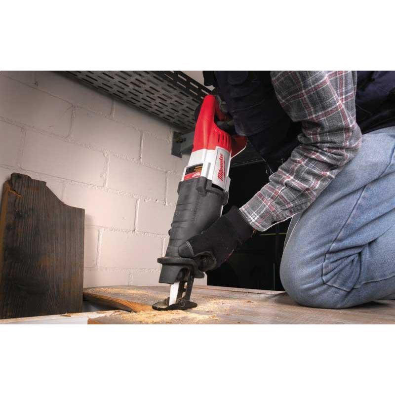 SSD 1100 X - Piła szablasta o mocy 1100W, w walizce