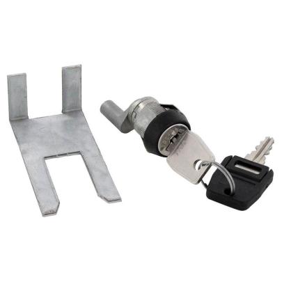 2840.17 - Zamek z dwoma kluczami