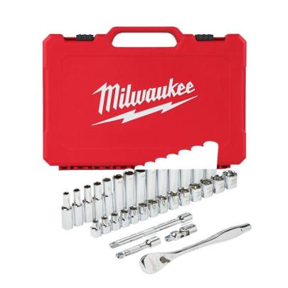 4932464945 - 3/8 Drive 32 pc Ratchet + Socket Set  Metric