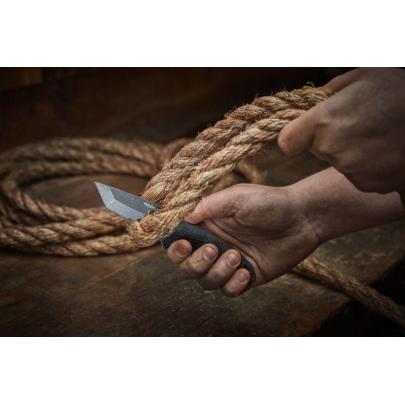 48221998 - Hardline folding knife serrated