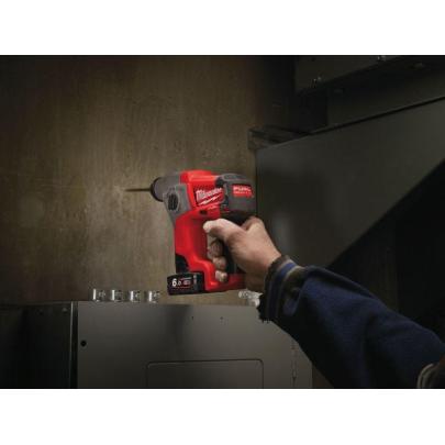 M12 CH-602X - Sub compact SDS-Plus hammer 12 V, 6.0 Ah, FUEL, in HD Box, with 2 batteries and charger