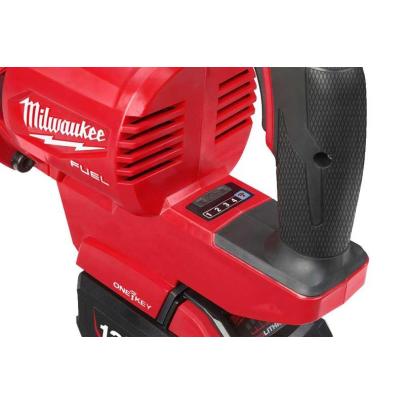 M18 ONEFHIWF1DS-121C - Klucz udarowy 1" z rękojeścią D, 2576 Nm, 18 V, 12.0 Ah, ONE-KEY™, w walizce, z akumulatorem i ładowarką