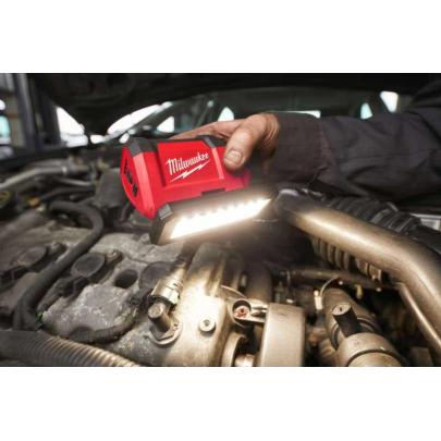 M12 PAL-0 - Lampa do oświetlania powierzchni, z obrotową głowicą