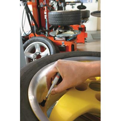 D.93 - klucz do demontażu zaworów opon