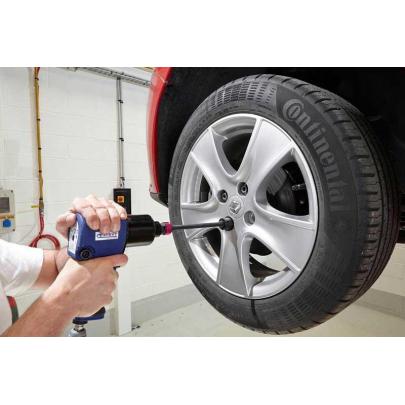 E230110 - Impact wrench 1/2", 814 Nm