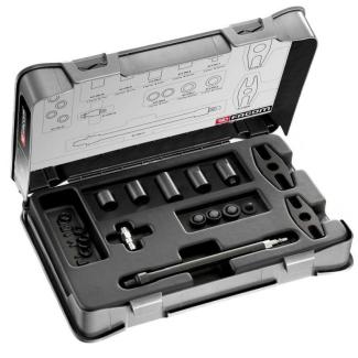 911.FIU - Uniwersalna końcówka wkręcana w miejsce wtryskiwacza w silnikach wysokoprężnych