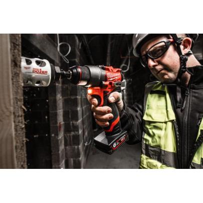 M12 FDD2-402X - Subkompaktowa wiertarko-wkrętarka 12 V, 4.0 Ah, FUEL™, w walizce, z 2 akumulatorami i ładowarką