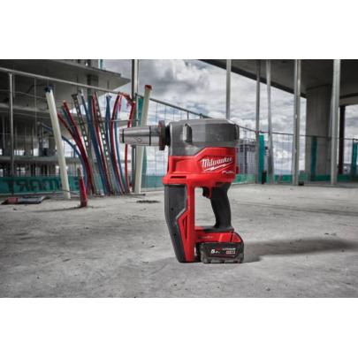 M18 FPXP-H06502C - Subkompaktowe narzędzie do rozszerzania rur UPONOR™ 18V, 5.0Ah, FUEL™ w walizce z 2 akumulatorami i ładowarką