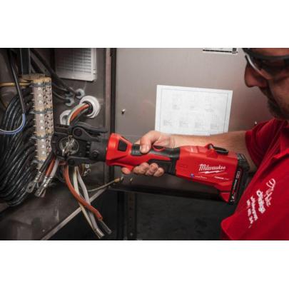 M18 ONEHCCT60-202C - Hydrauliczny obcinak do kabli 18 V, 2.0 Ah, ONE-KEY™, w walizce, z 2 akumulatorami i ładowarką