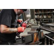 M12 FBFL13-402B - Pilnik taśmowy 13 mm, 12 V, 4.0 Ah, FUEL™, w torbie, z 2 akumulatorami i ładowarką