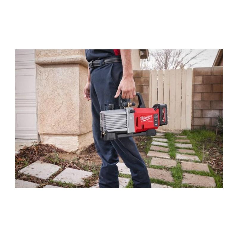 M18 FVP5-0 - Pompa próżniowa 5 cfm, 18 V, FUEL™, bez wyposażenia