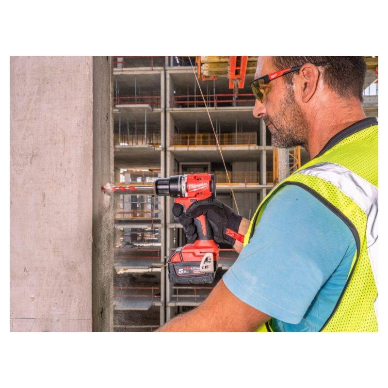 M18 BLPDRC-422C - Kompaktowa bezszczotkowa wiertarko-wkrętarka udarowa 60,5Nm 18V, 2.0 i 4.0Ah w walizce z 2 akumulator. i ładow