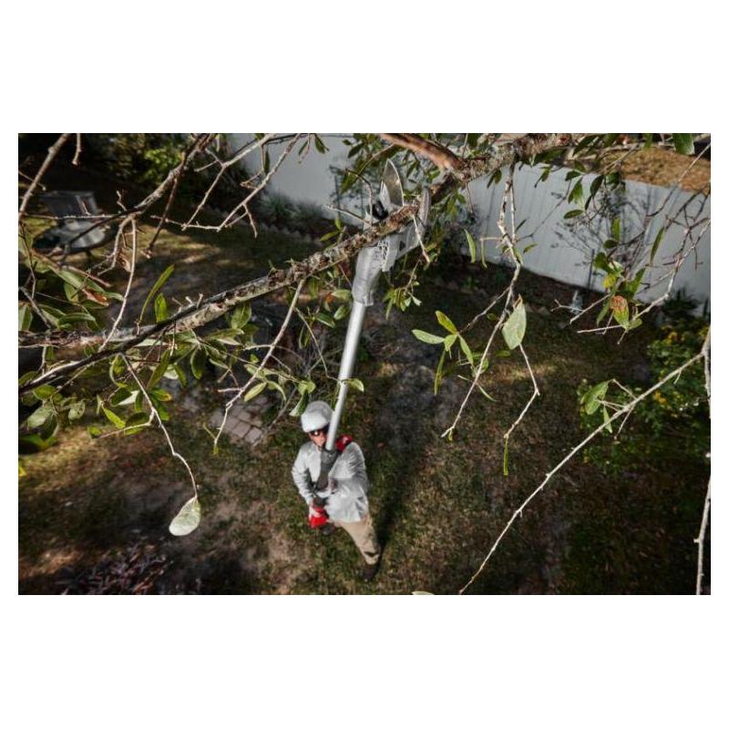 M18 BLTS-551 - Sekator teleskopowy do gałęzi 18 V, 5.5 Ah, FUEL™, z akumulatorem i ładowarką