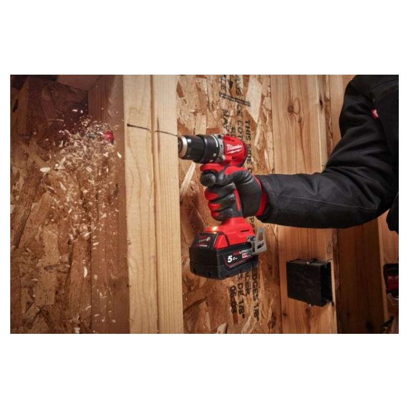 M18 BLDDRC-502C - Kompaktowa bezszczotkowa wiertarko-wkrętarka 60,5 Nm, 18 V, 5.0 Ah, w walizce, z 2 akumulatorami i ładowarką