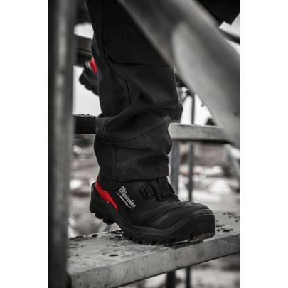 MILWAUKEE - 4932493783 - Obuwie robocze czarne ARMOURTRED™ S3S B1L110111W ESD HRO SC FO LG SR, rozmiar 39 ✔