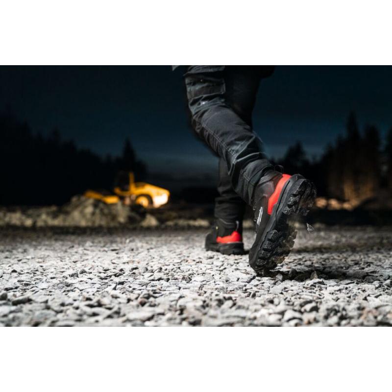 MILWAUKEE - 4932493771 - Obuwie robocze czarne ARMOURTRED™ S3S 1M110111W ESD CI HI HRO SC FO LG SR, rozmiar 47 ✔