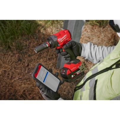 M18 ONEFIW2FC12-0X - Kompaktwy klucz udarowy 1/2", 203 Nm, 18 V, FUEL™, ONE-KEY™, w walizce, bez wyposażenia, 4933493412