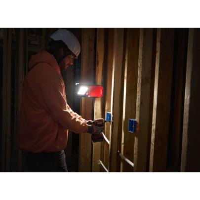 M18 PAL2-0 - Lampa z zaciskiem do oświetlania powierzchni, 2000 lm, 18 V, bez wyposażenia, 4933493547