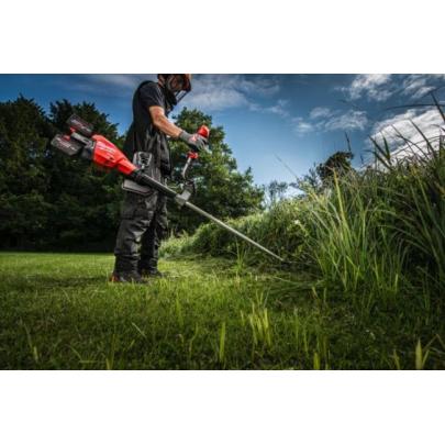 M18 F2BCU-122 - Wykaszarka na dwa akumulatory 26 cm 18 V, 12.0 Ah, FUEL™, z 2 akumulatorami i ładowarką, 4933480860