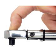 TAW1430M - Elektroniczny klucz dynamometryczny, pomiar momentu i kąta z grzechotką stałą 1/4", 1,5-30 Nm, SLIM