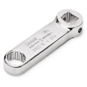 SRES18 - Końcówka nasadzana oczkowa 1/2", Spline, 9/16"